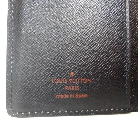 AUTH Louis Vuitton Black Epi Leather Agenda Notebook Passport Cover Card Holder - Picture 9 of 9